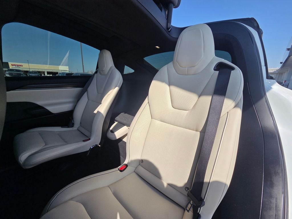 2022 Tesla Model X Plaid