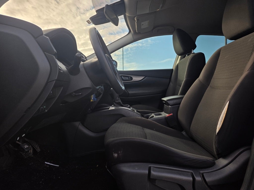 2022 Nissan Rogue Sport S