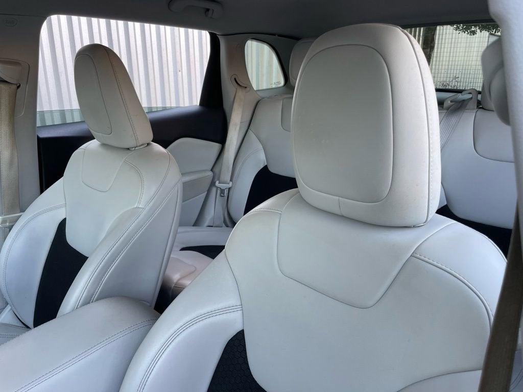 2021 Jeep Cherokee Latitude Plus