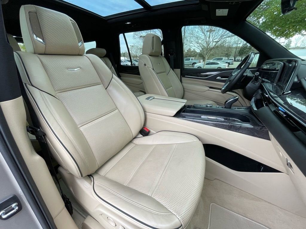 2023 Cadillac Escalade Premium Luxury