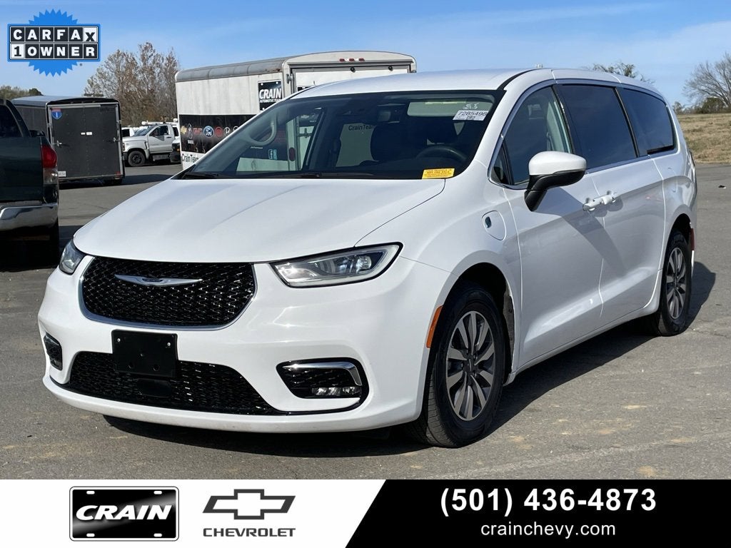 2023 Chrysler Pacifica Hybrid Touring L