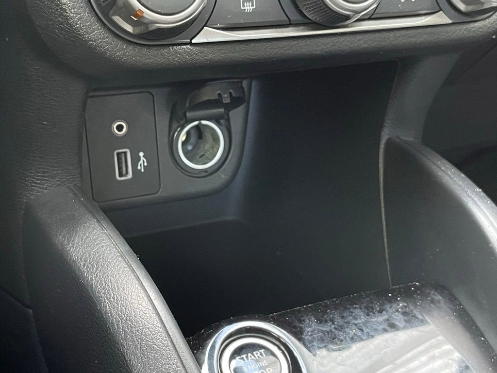 2022 Nissan Versa SV