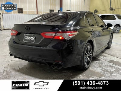 2020 Toyota Camry SE