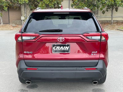 2025 Toyota RAV4 Hybrid XLE