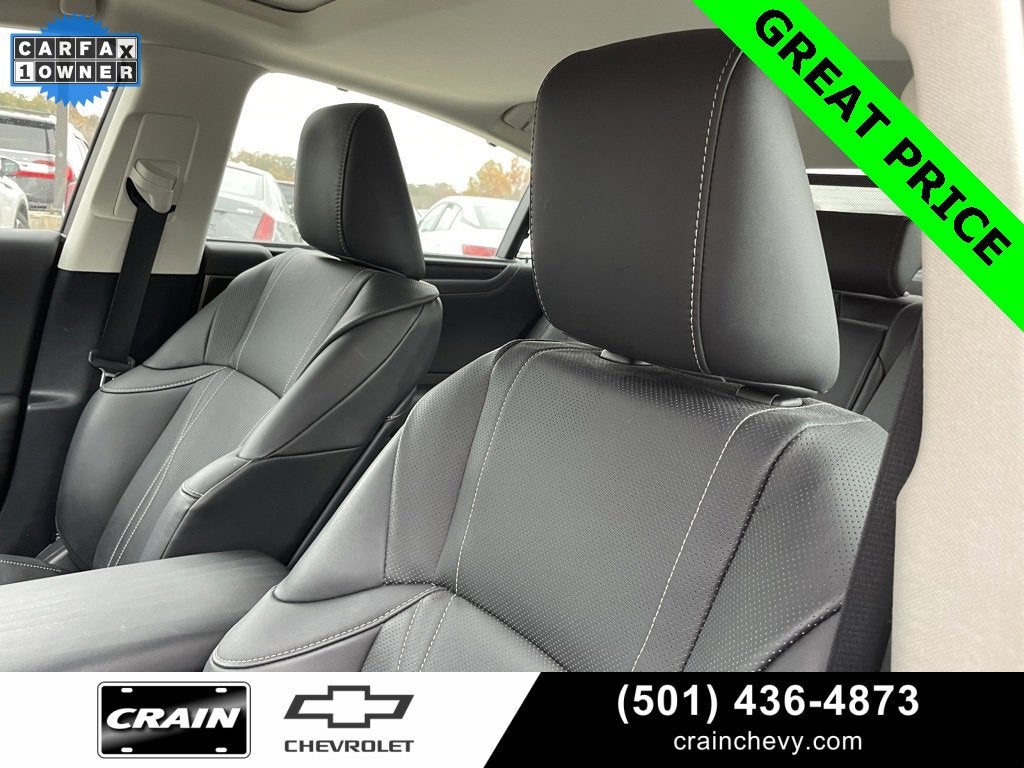 2022 Lexus ES ES 300h Ultra Luxury