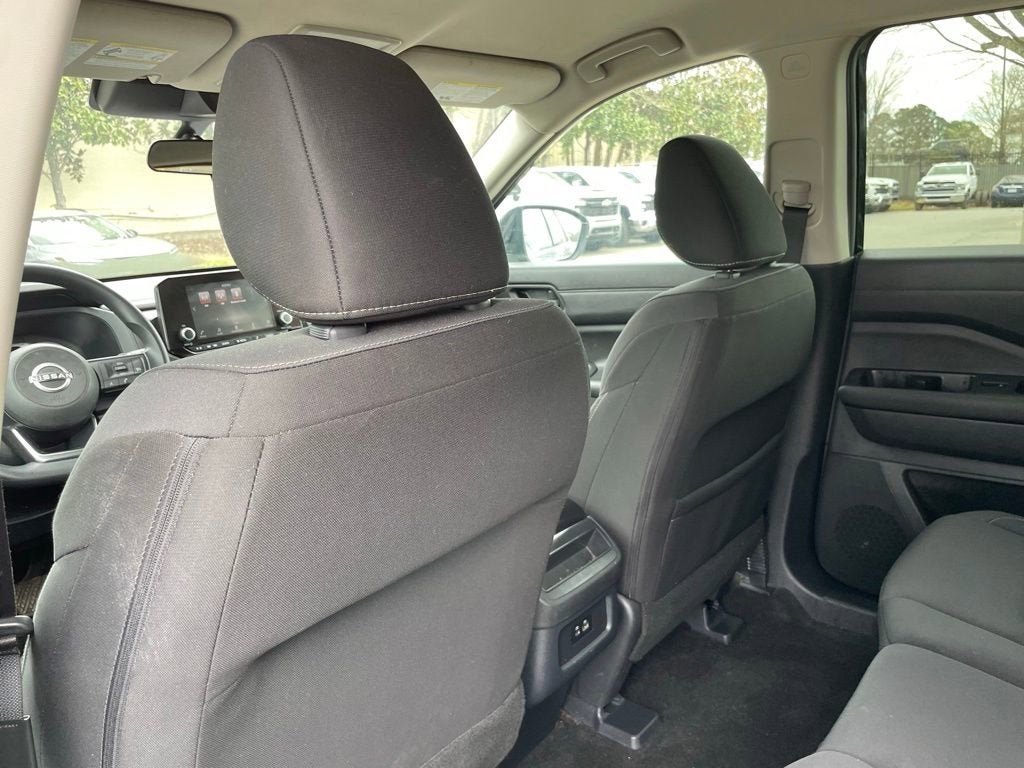 2024 Nissan Pathfinder S