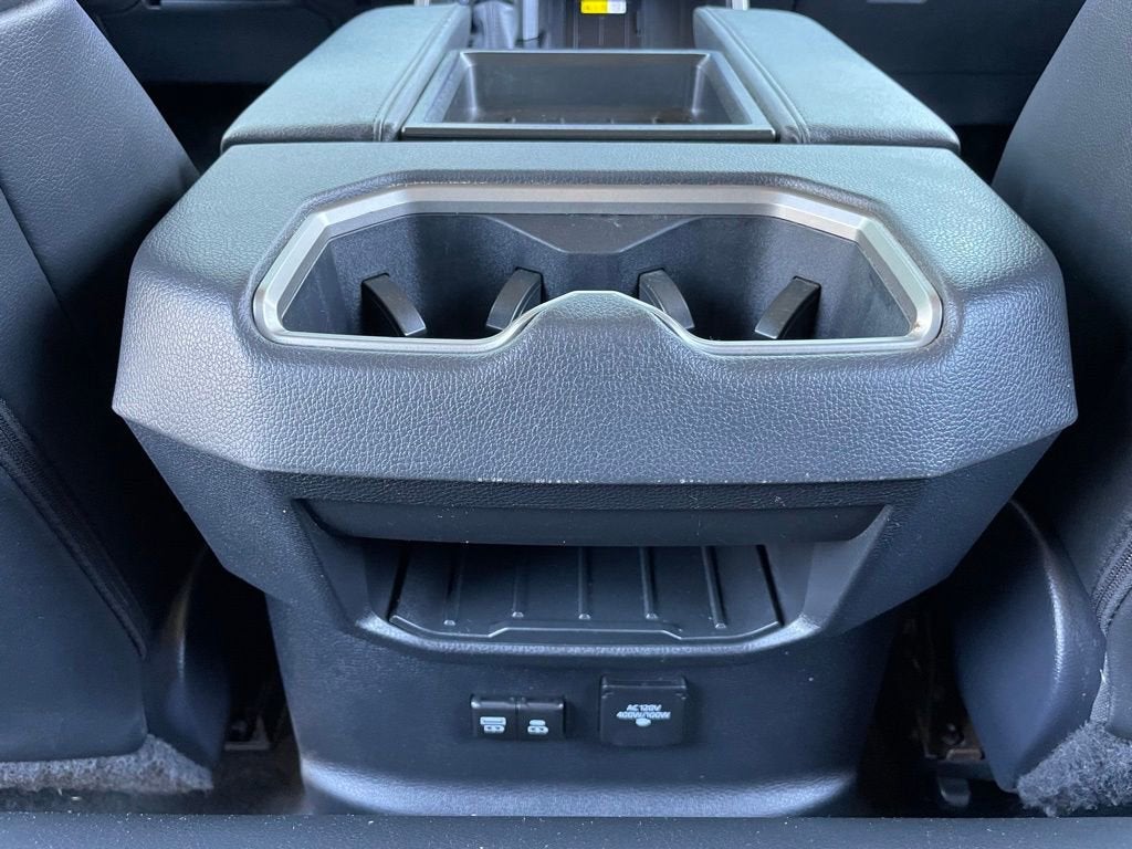 2022 Toyota Tundra 4WD Limited