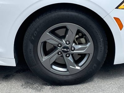 2023 Kia K5 LXS
