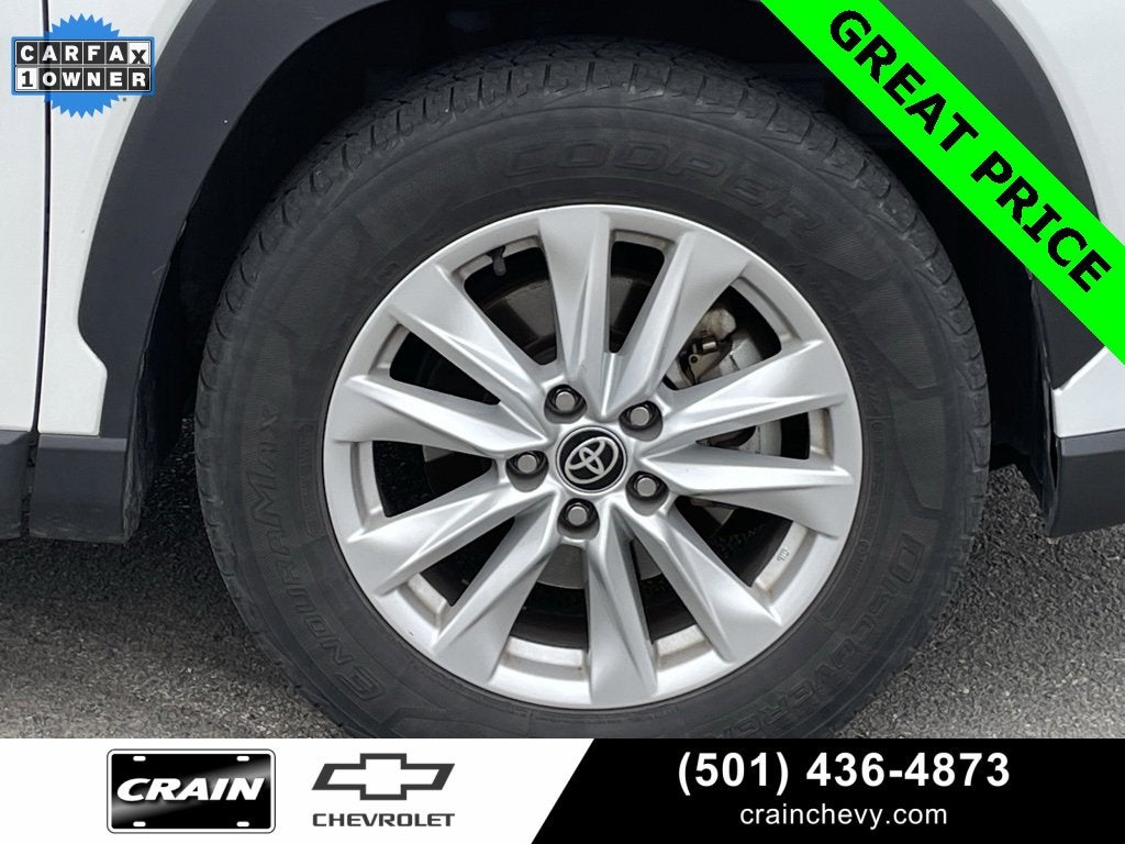 2023 Toyota Corolla Cross LE