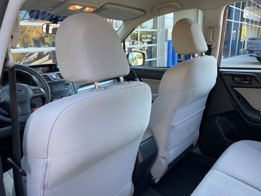 2015 Subaru Forester 2.5i