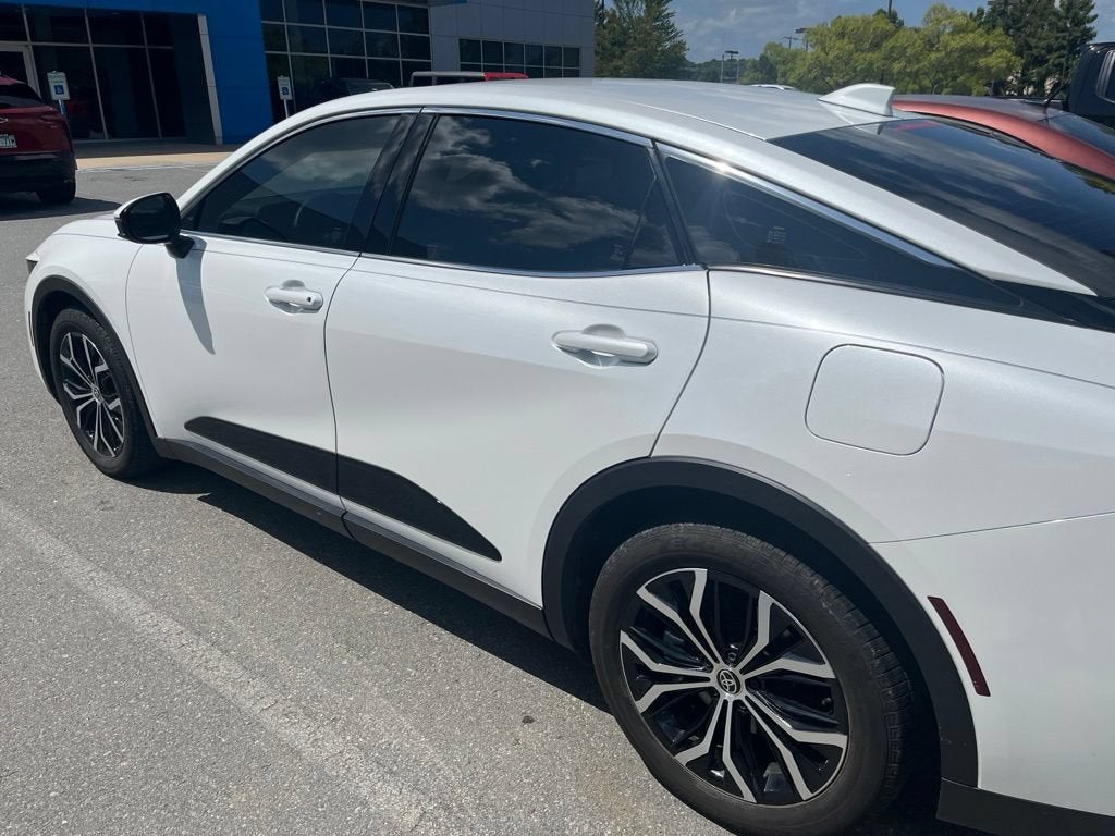 2023 Toyota Crown XLE