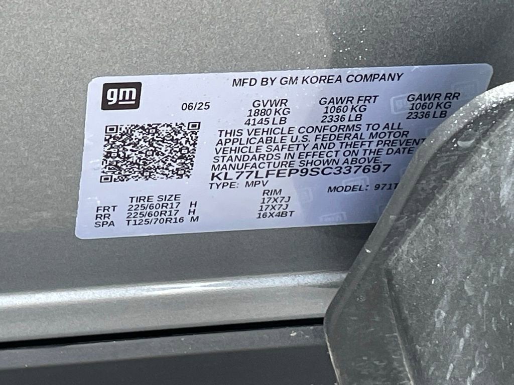 2025 Chevrolet Trax LS