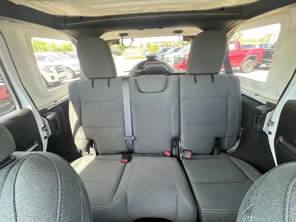 2024 Jeep Wrangler Sport