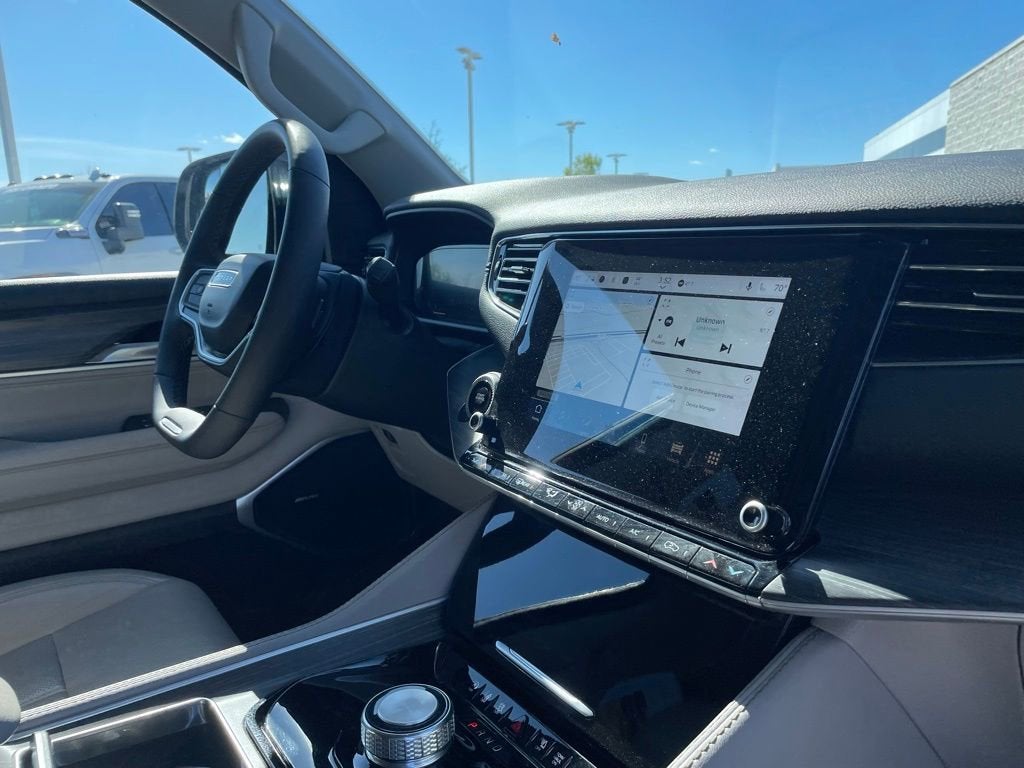 2024 Jeep Wagoneer Series II