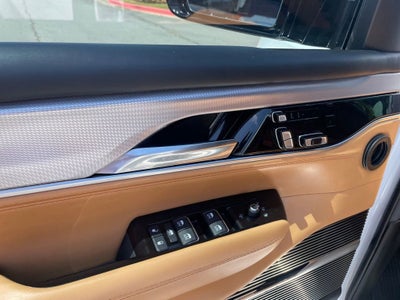 2022 Jeep Grand Wagoneer Series III