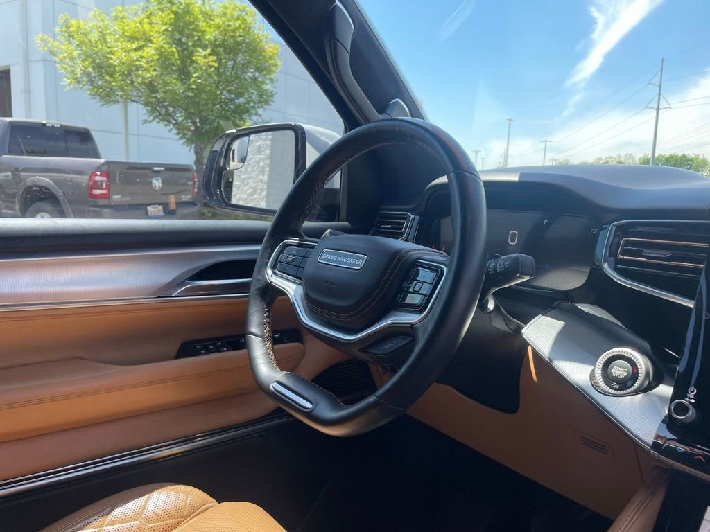 2022 Jeep Grand Wagoneer Series III