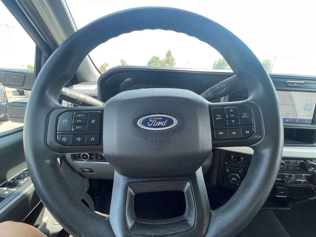 2025 Ford Super Duty F-350 SRW XL