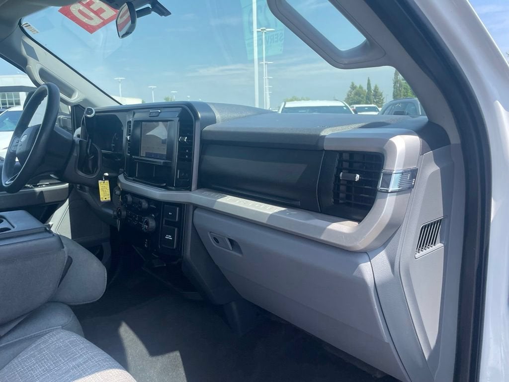 2025 Ford Super Duty F-350 SRW XL