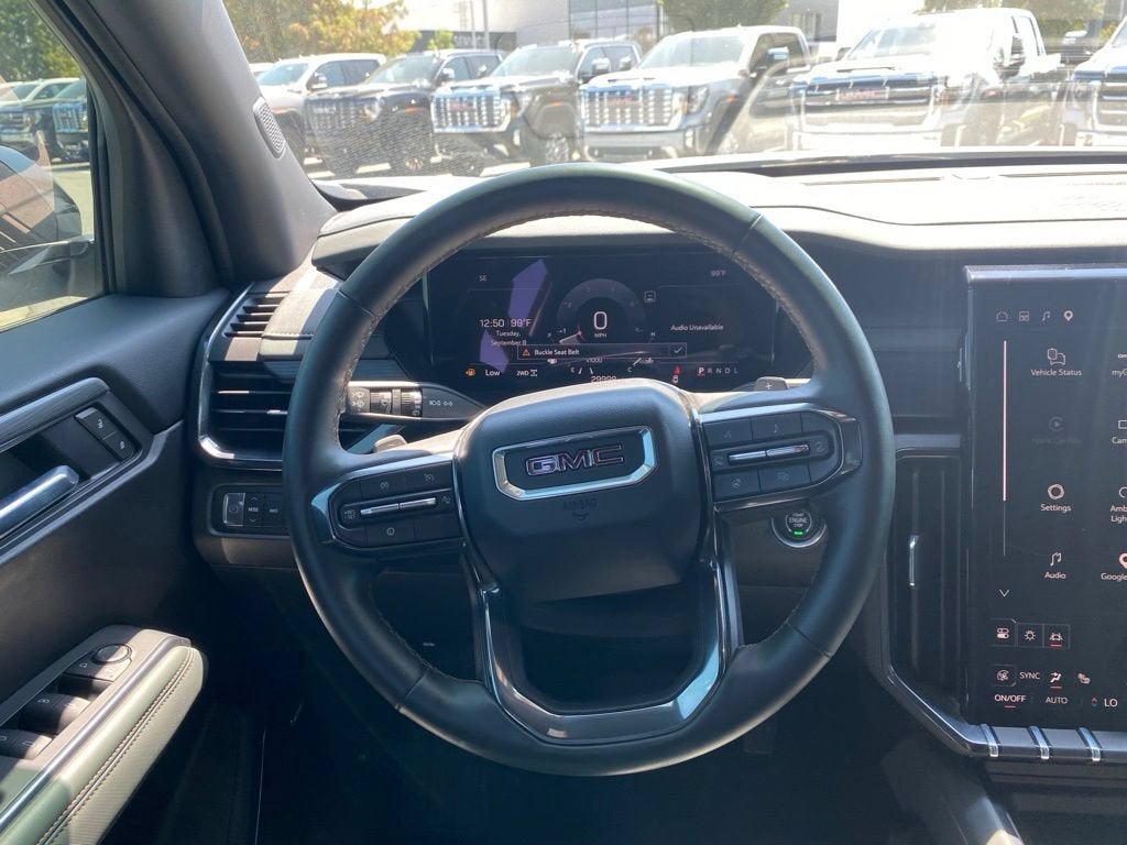 2025 GMC Acadia AT4