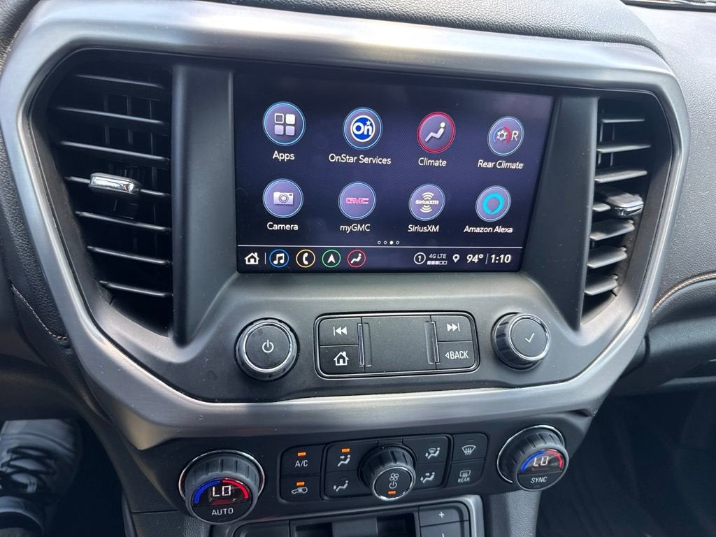 2023 GMC Acadia AT4