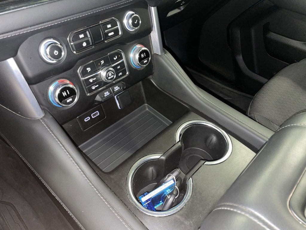 2024 GMC Yukon XL SLE