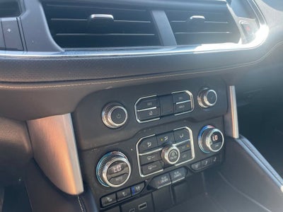 2022 GMC Yukon XL SLT