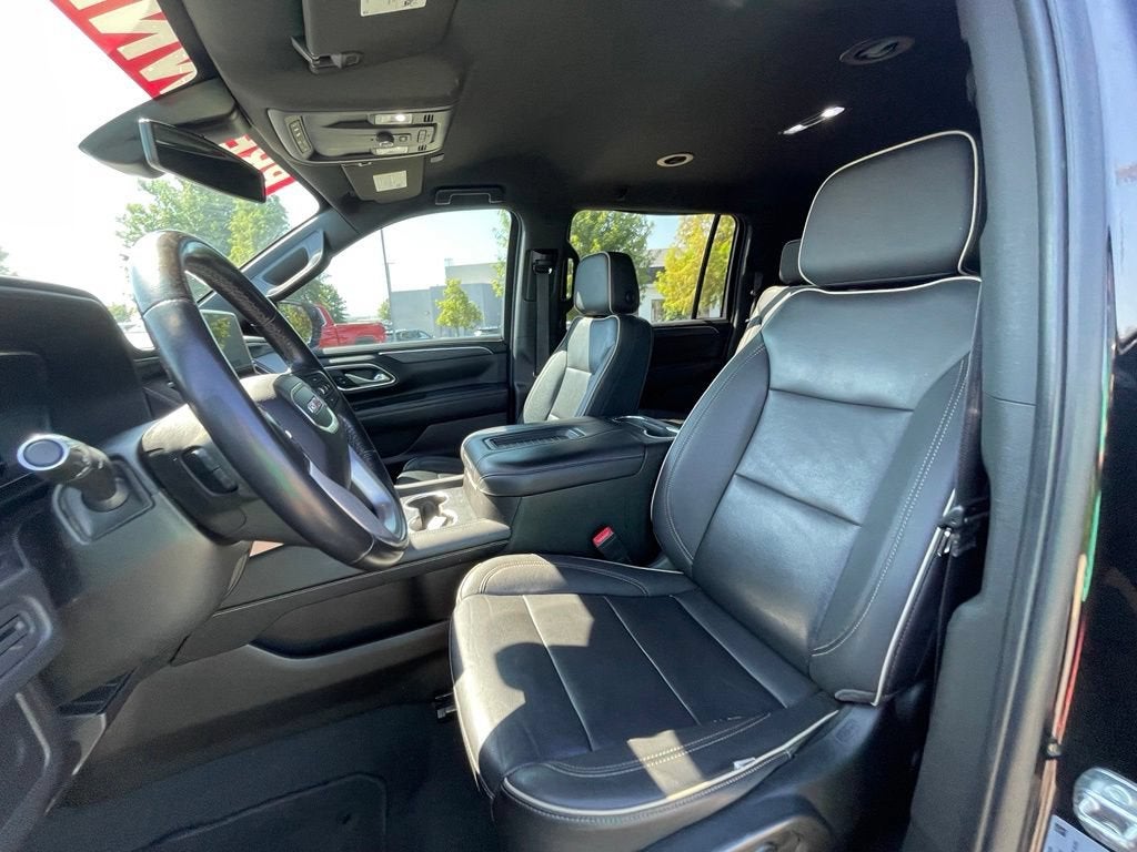 2022 GMC Yukon XL SLT