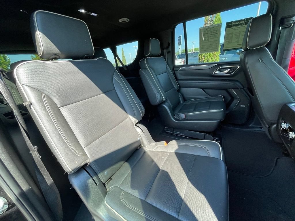 2022 GMC Yukon XL SLT