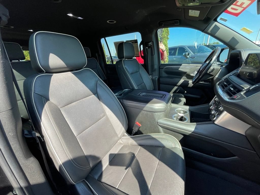 2022 GMC Yukon XL SLT