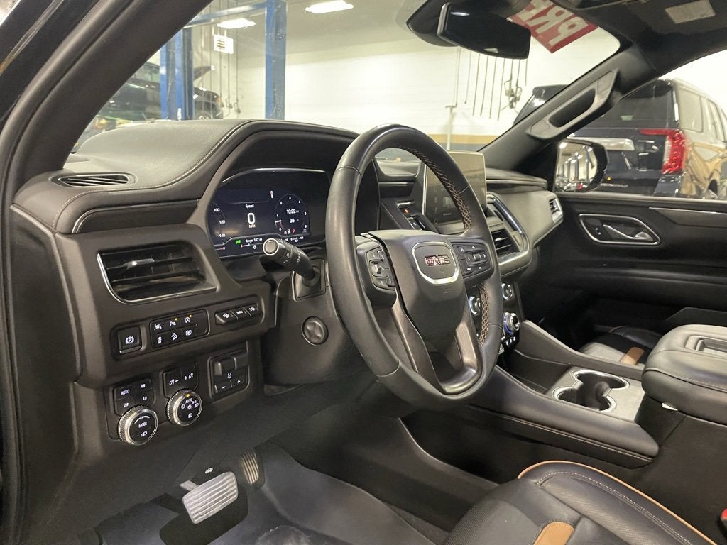 2024 GMC Yukon XL AT4