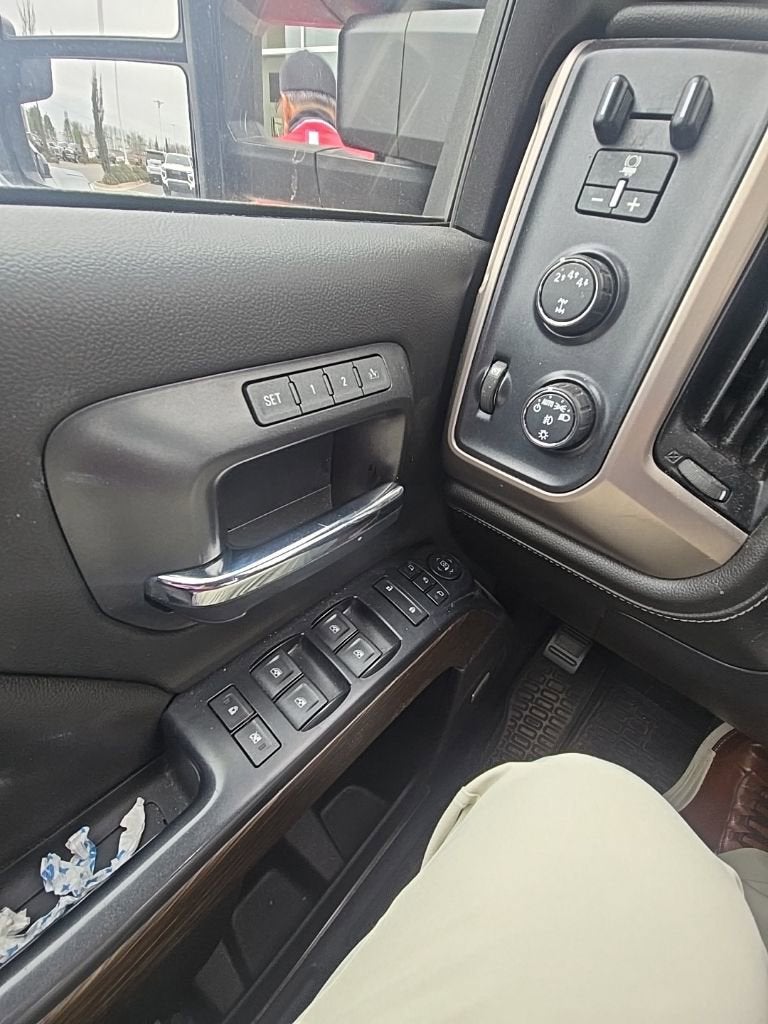 2017 GMC Sierra 2500 HD Denali