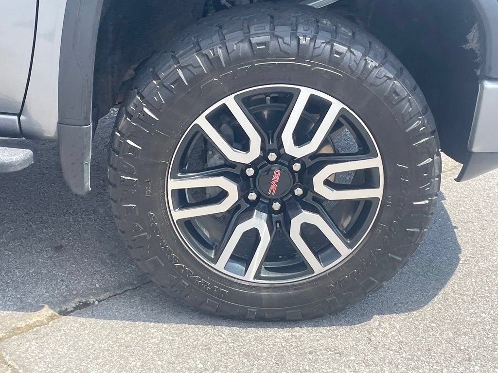 2022 GMC Sierra 1500 Limited AT4