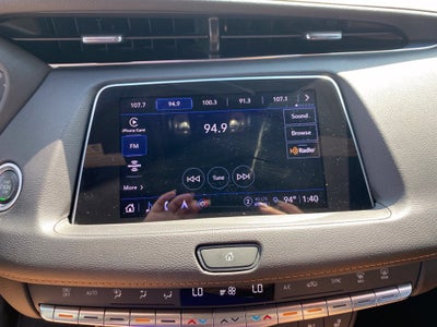 2022 Cadillac XT4 FWD Premium Luxury