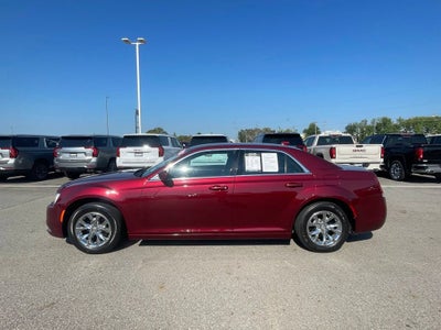 2016 Chrysler 300 Limited