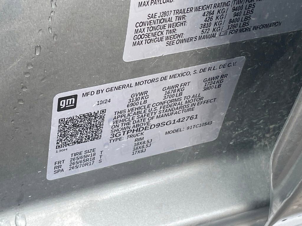 2025 GMC Sierra 1500 SLT