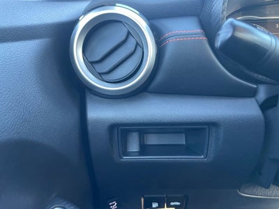 2023 Nissan Versa SR