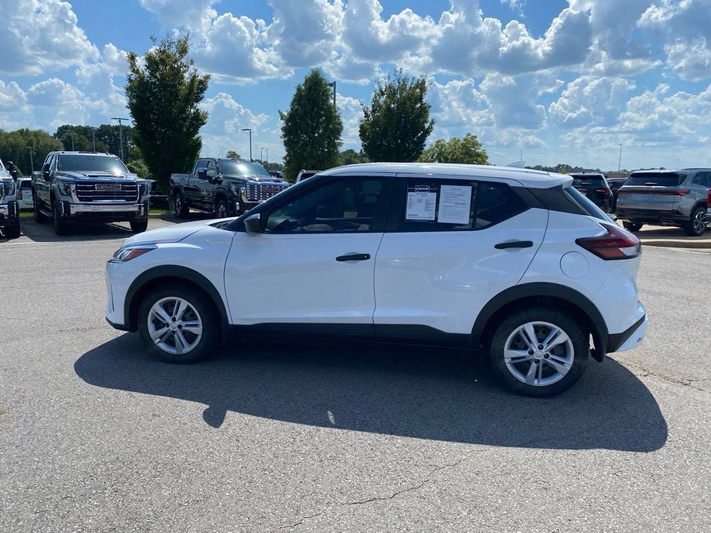 2023 Nissan Kicks S