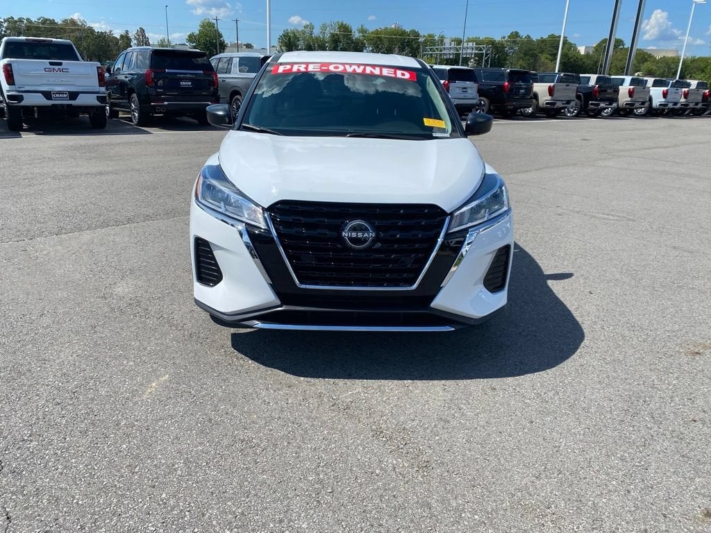 2023 Nissan Kicks S