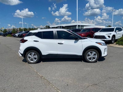 2023 Nissan Kicks S