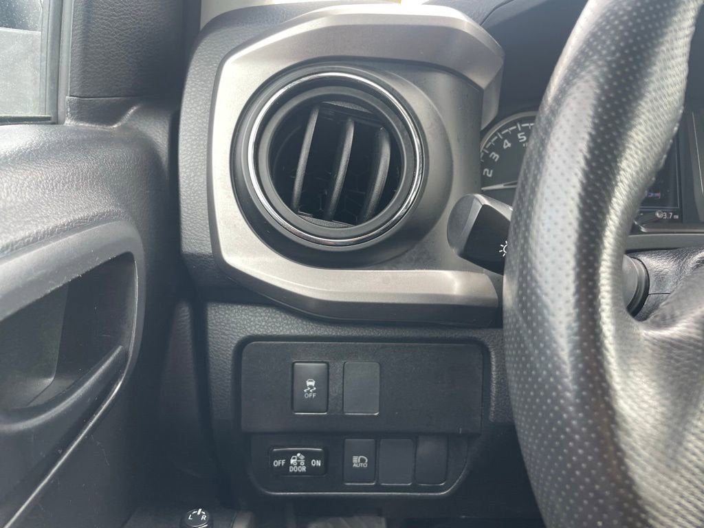 2022 Toyota Tacoma 2WD SR5