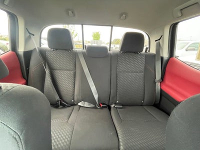 2022 Toyota Tacoma 2WD SR5