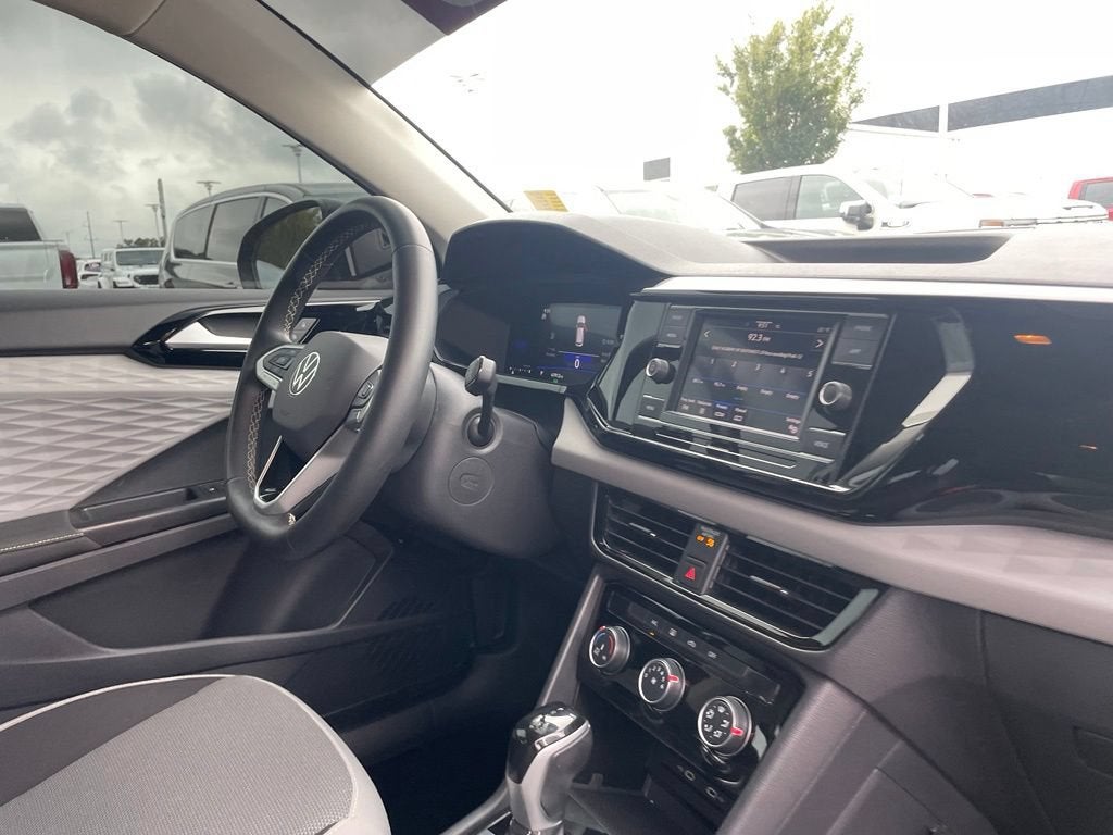 2024 Volkswagen Taos S