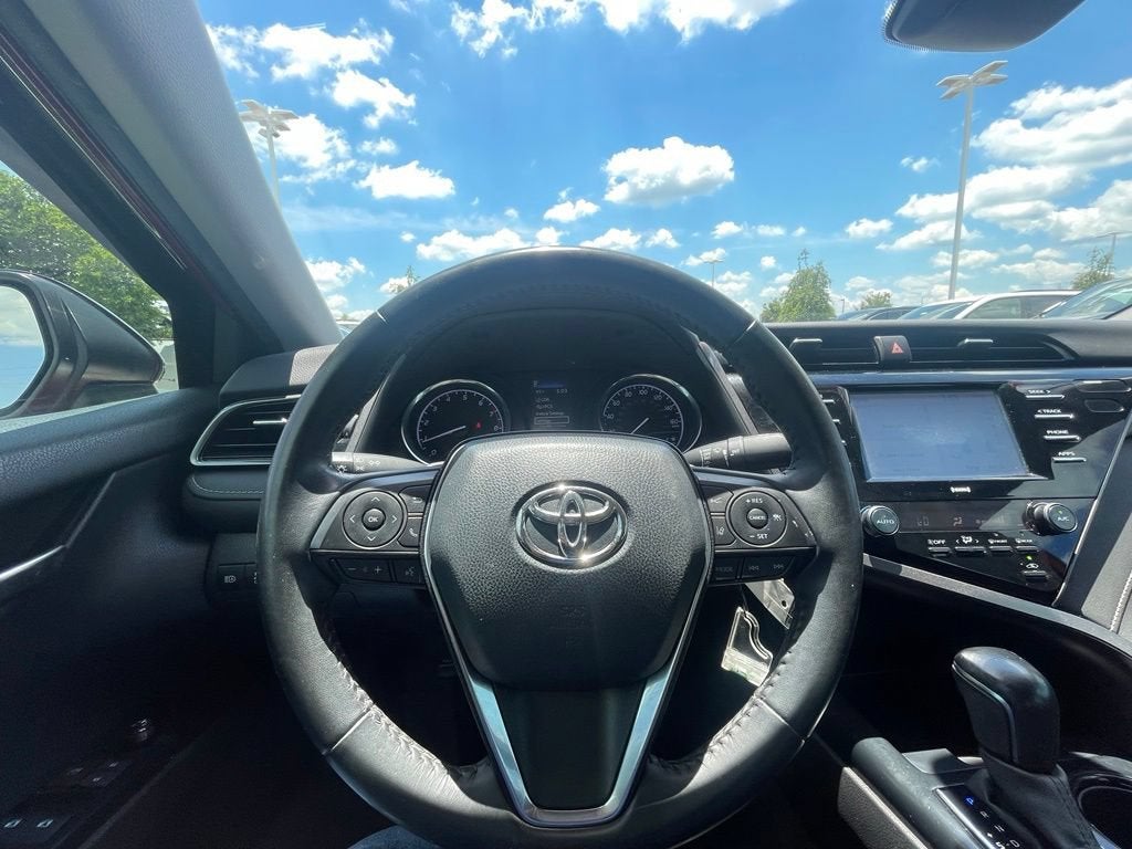 2020 Toyota Camry SE