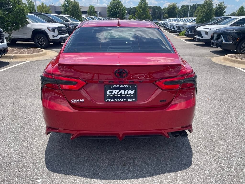 2020 Toyota Camry SE