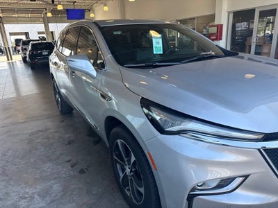 2022 Buick Enclave Essence