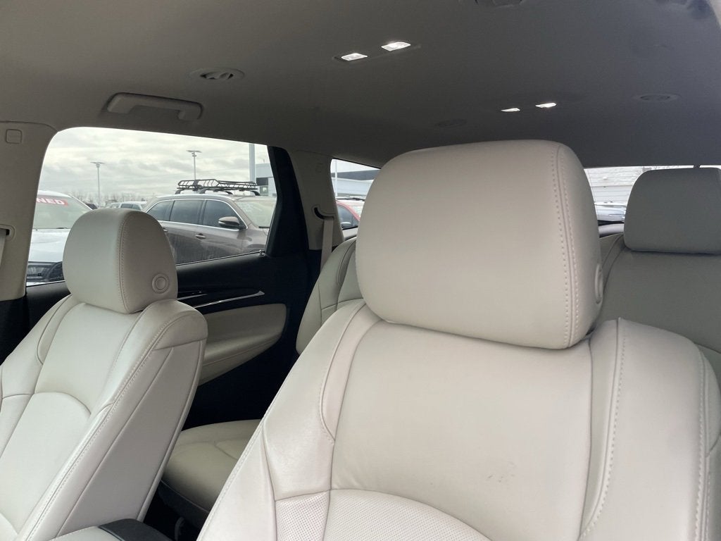 2021 Buick Enclave Essence