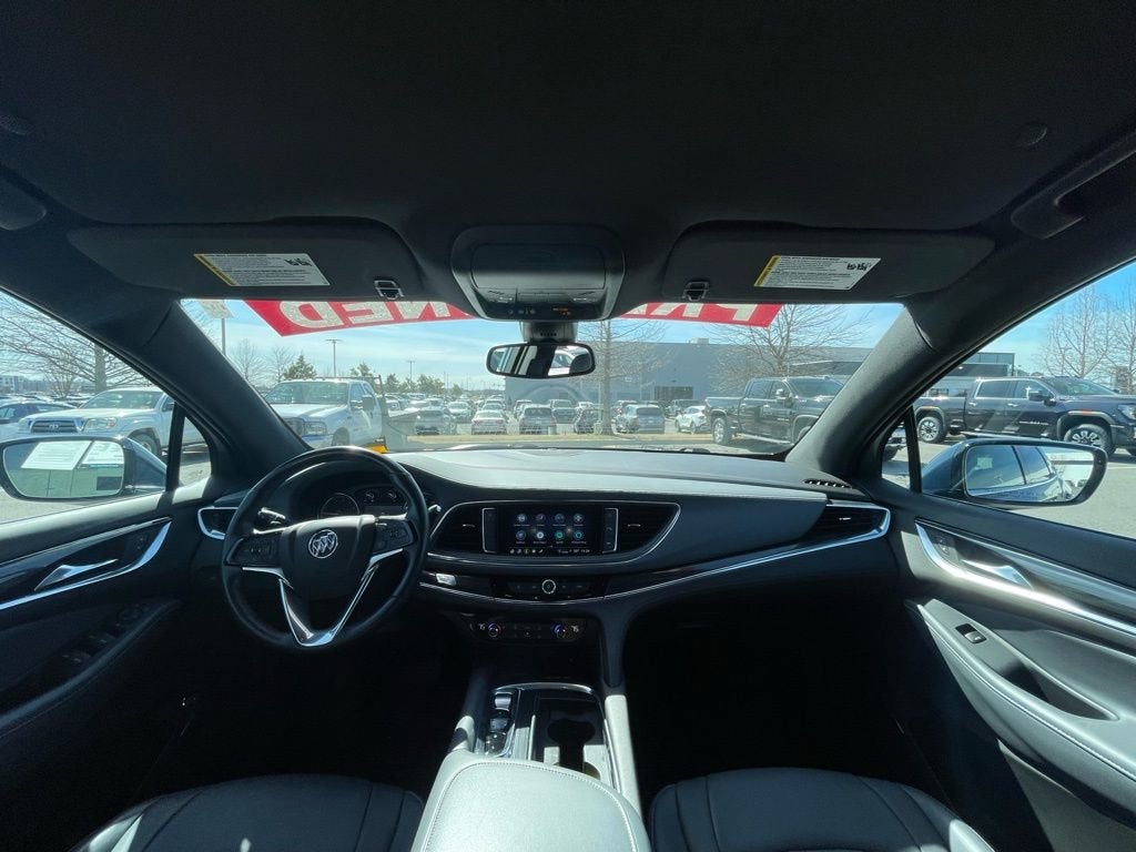 2024 Buick Enclave Essence