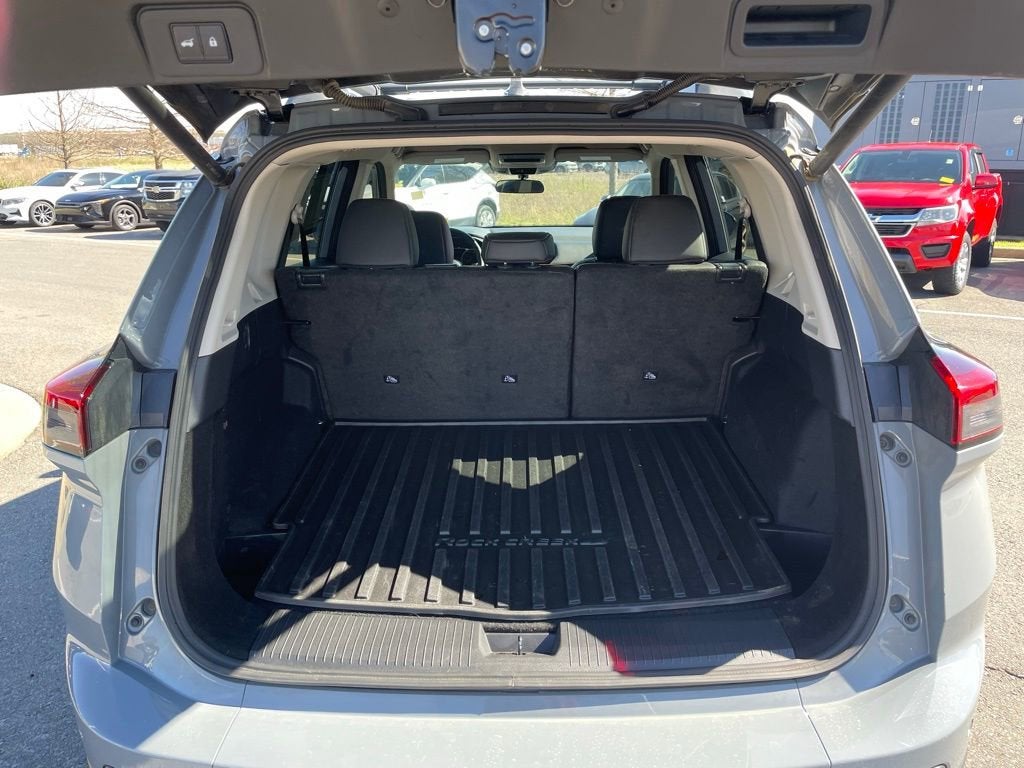 2025 Nissan Rogue Rock Creek