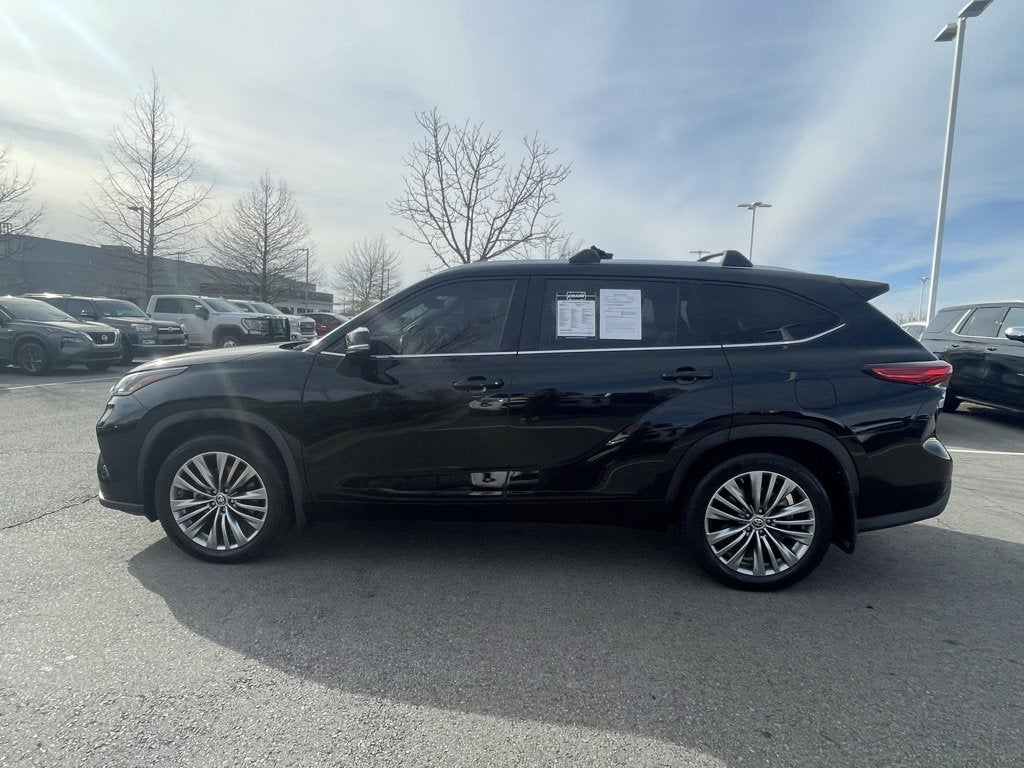 2021 Toyota Highlander Platinum
