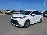 2025 Toyota Sienna LE